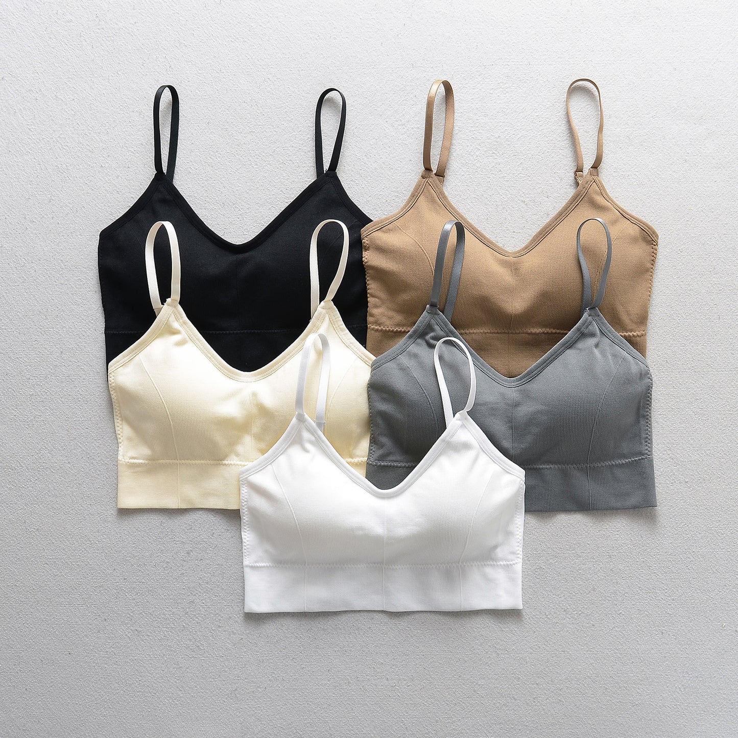 Integrated bra with breast pad for women