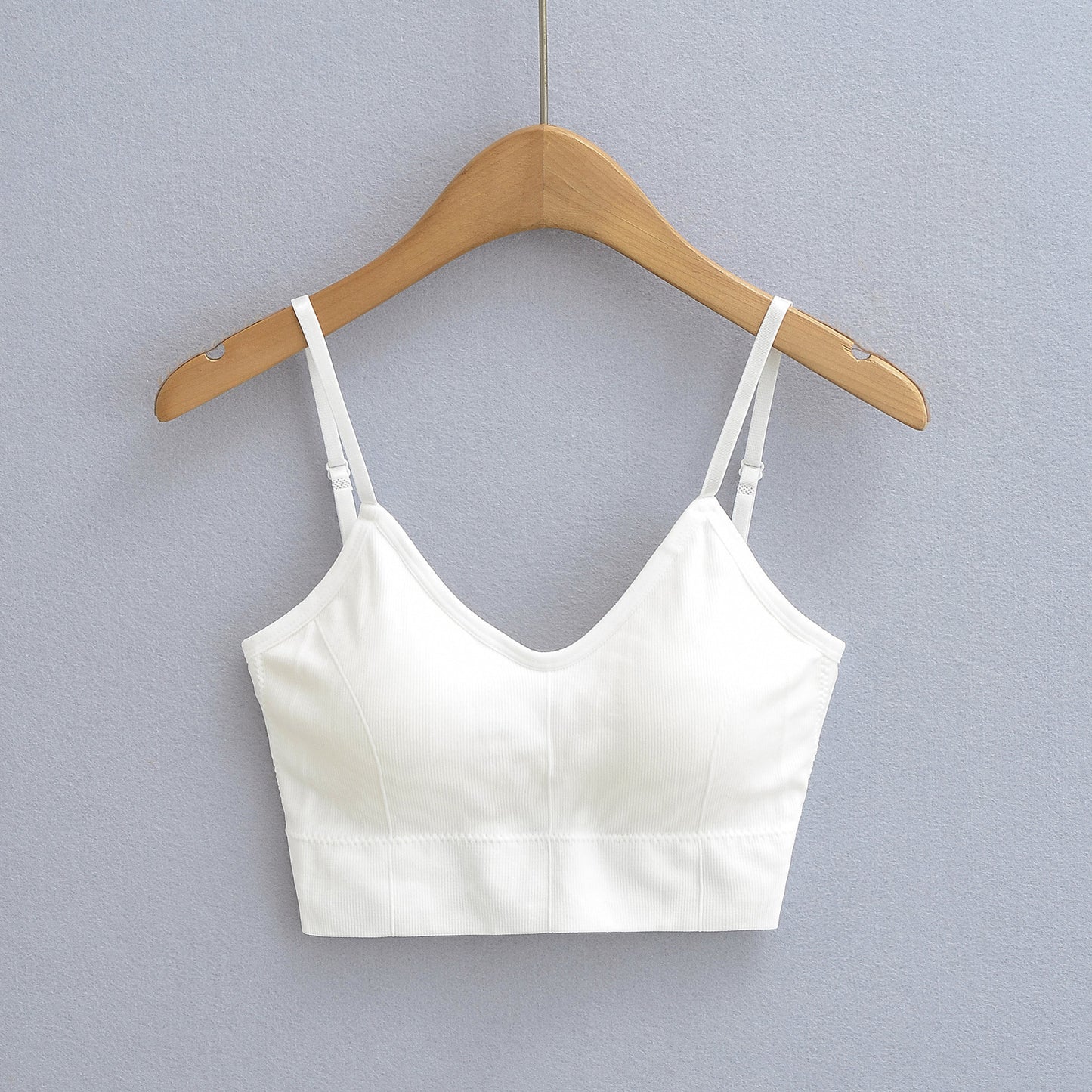 Integrated bra with breast pad for women